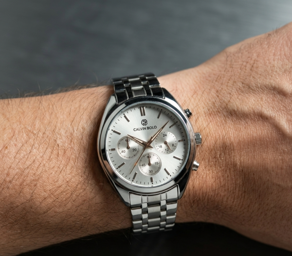 calvin bolo chronograph