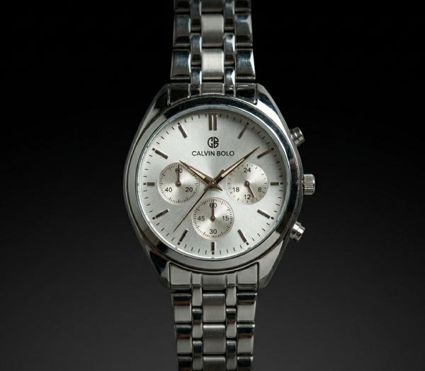calvin bolo chronograph